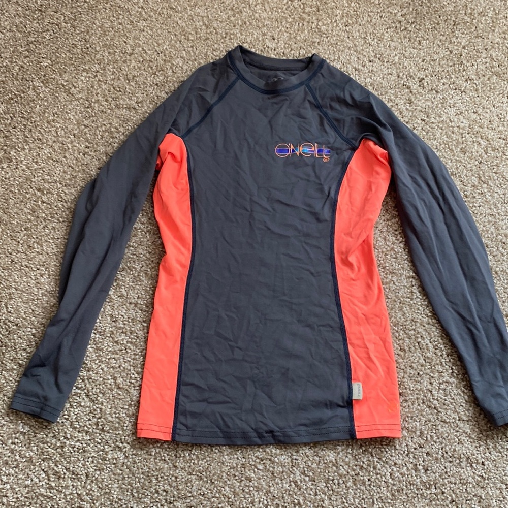 O’Neil rash guard